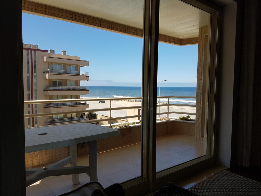 Ferienwohnung Facing The Sea Furadouro Exterior foto